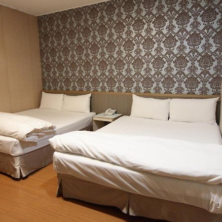 Baoshan Hotel تشونغلي المظهر الخارجي الصورة