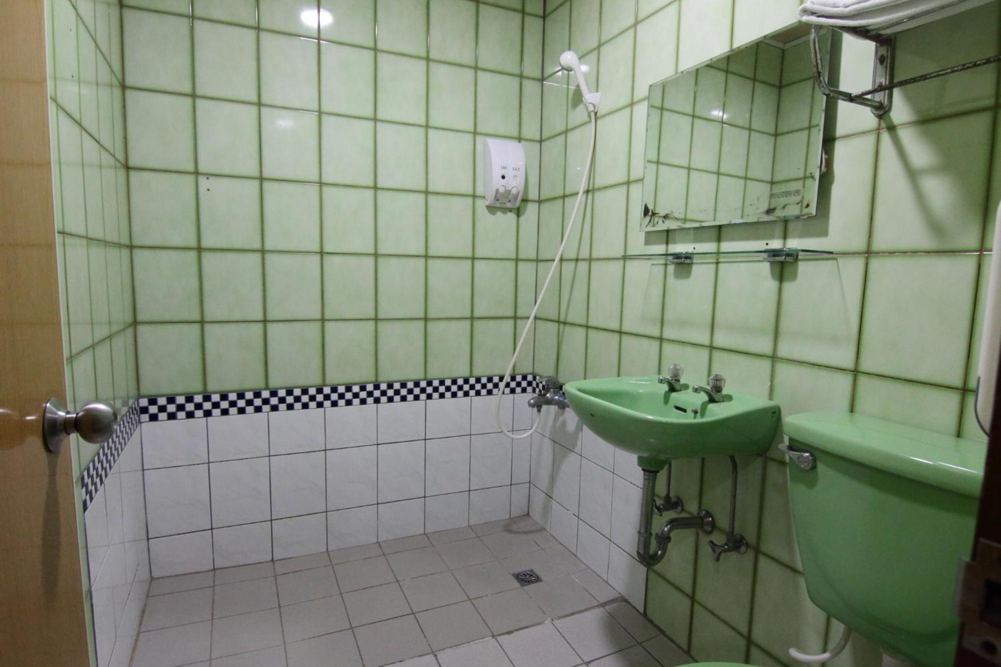 Baoshan Hotel تشونغلي المظهر الخارجي الصورة